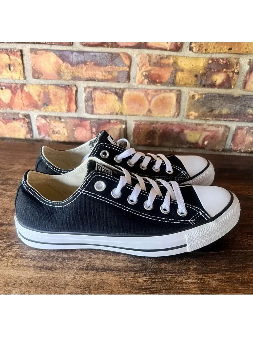 Converse Unisex Chuck Taylor All Star Core Ox Shoe Size 7.5 or 5.5 #373A - Picture 3 of 11